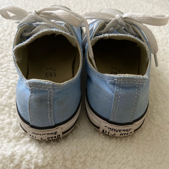 Periwinkle converse - Picture 4 of 4
